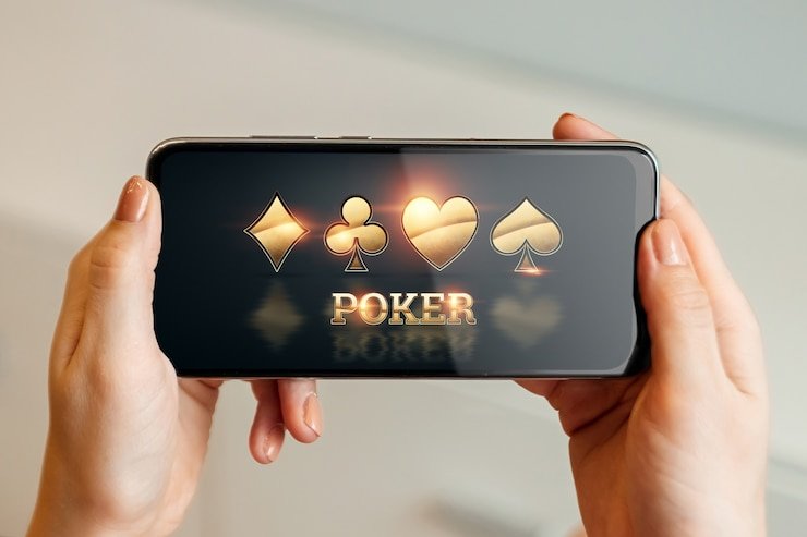 Perbandingan tampilan aplikasi olah bet di Android dan iOS dalam browser Safari
